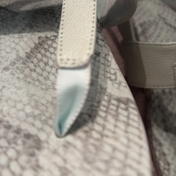 Vionic Sandals - Picture 11 of 12